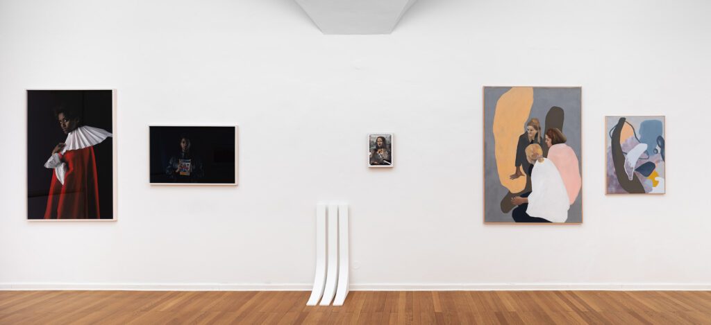 Ausstellung-Kunstankaeufe-2020_22-Teil-1-Wienerroither-Gruebl-M.-Breitfuss-Foto-Rudolf-Strobl-2