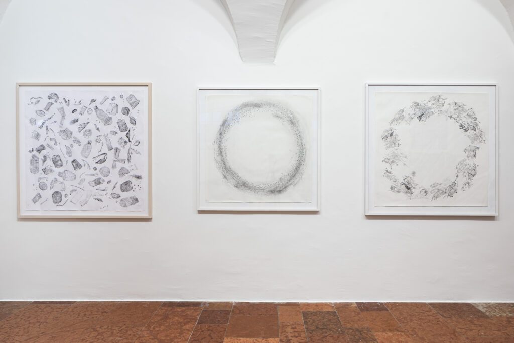 Ausstellungsansicht-Traklhaus-gr.-Kunstpreis-Emma-Kersten-Weymayr-Foto-Rudolf-Strobl-1