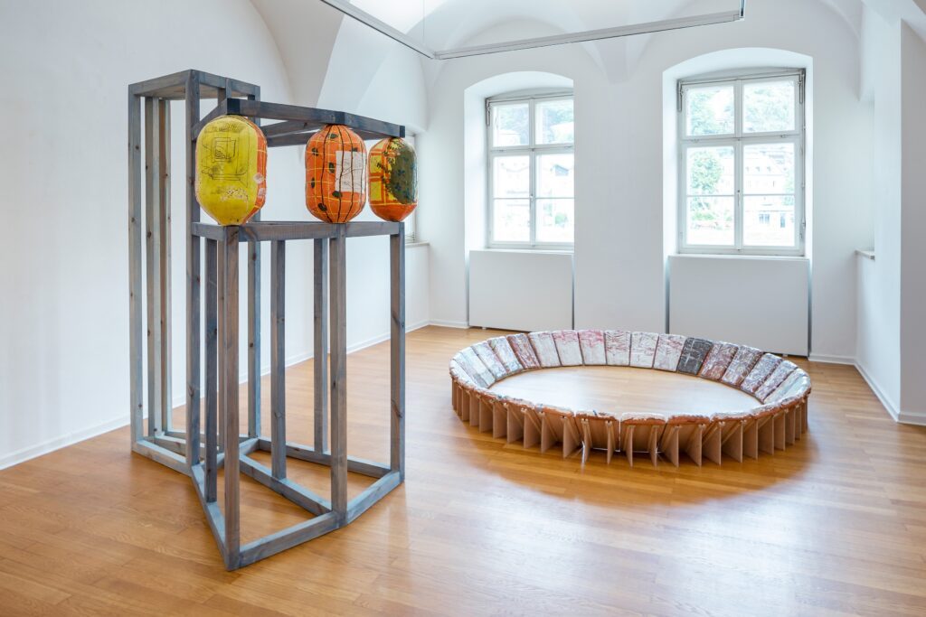 Traklhaus-Keramikausstellung-2020-Schreiner-Foto-Rudolf-Strobl-2