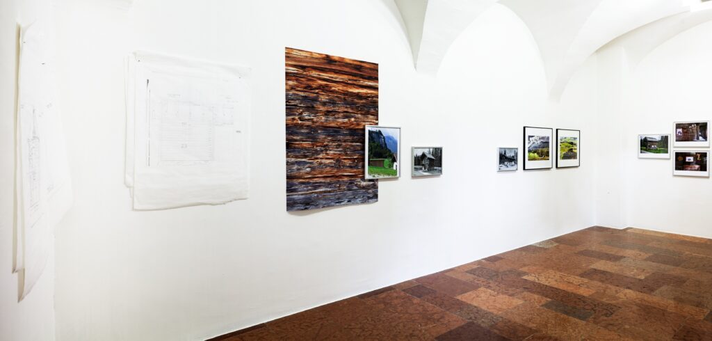 Ausst.-Stand-Ort-Wechsel-Fischbacher-Mlineritsch-Foto-Rudolf-Strobl-1